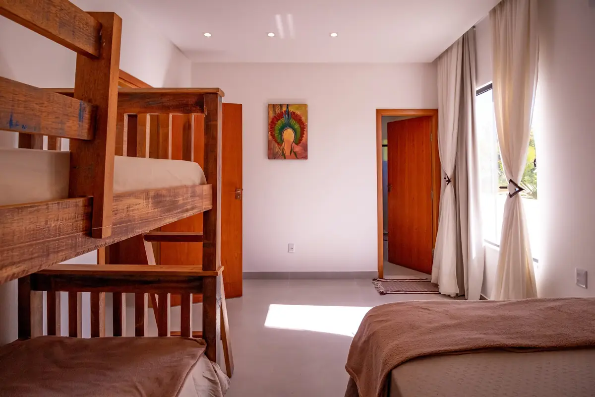 Quarto com casal e beliche
